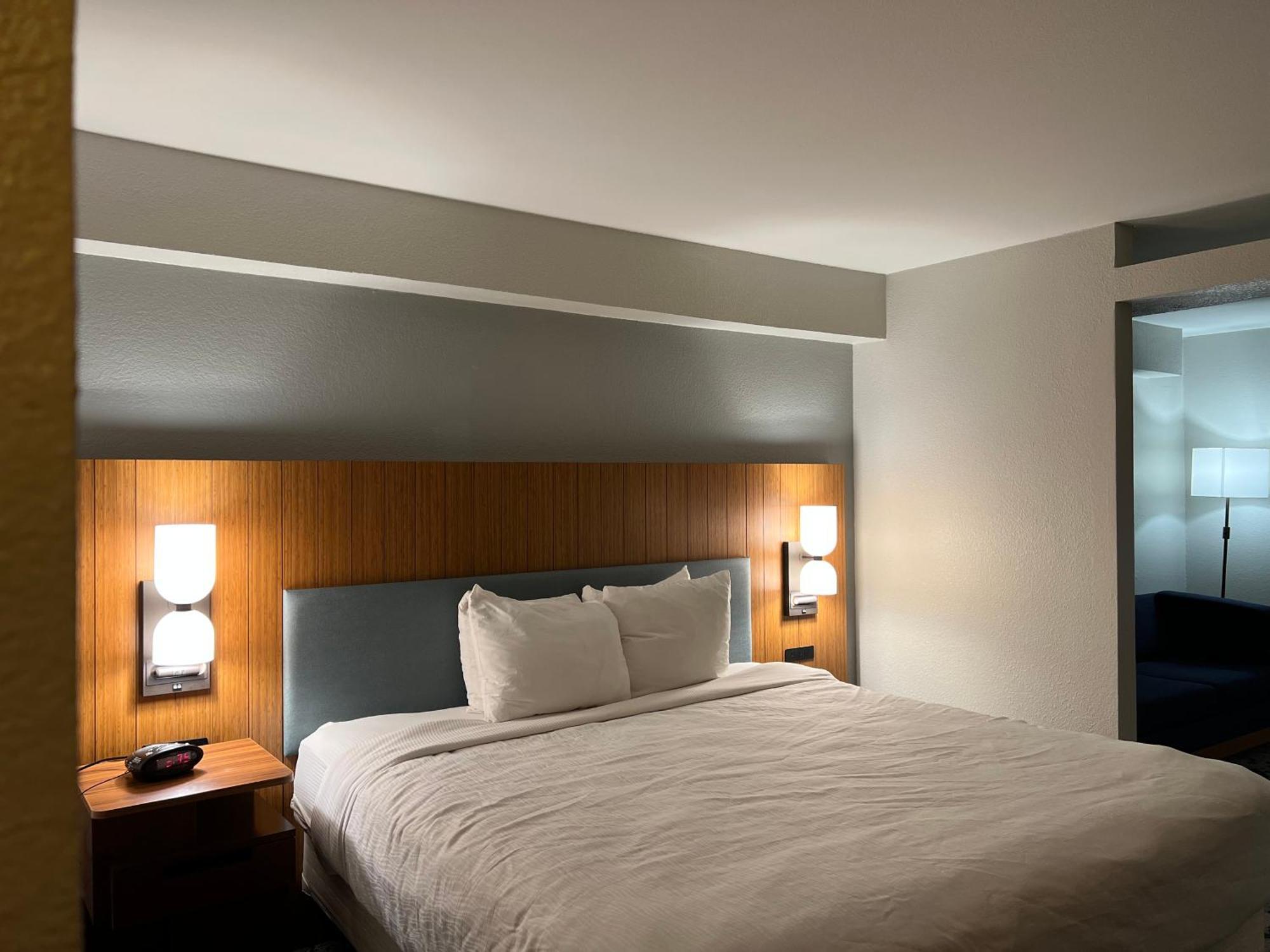 Country Inn & Suites By Radisson, Lsu - Medical Corridor Baton Rouge Kültér fotó