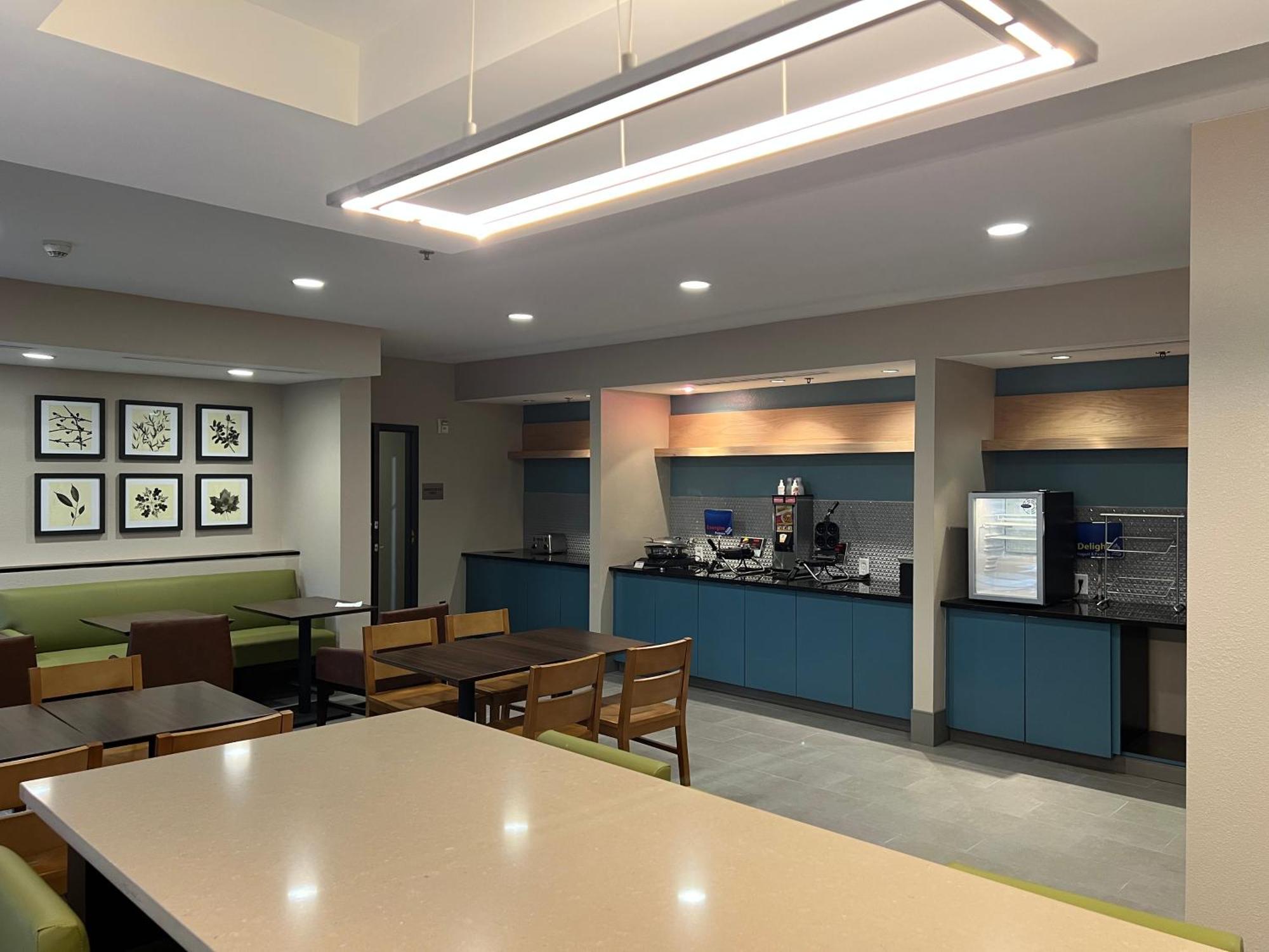 Country Inn & Suites By Radisson, Lsu - Medical Corridor Baton Rouge Kültér fotó