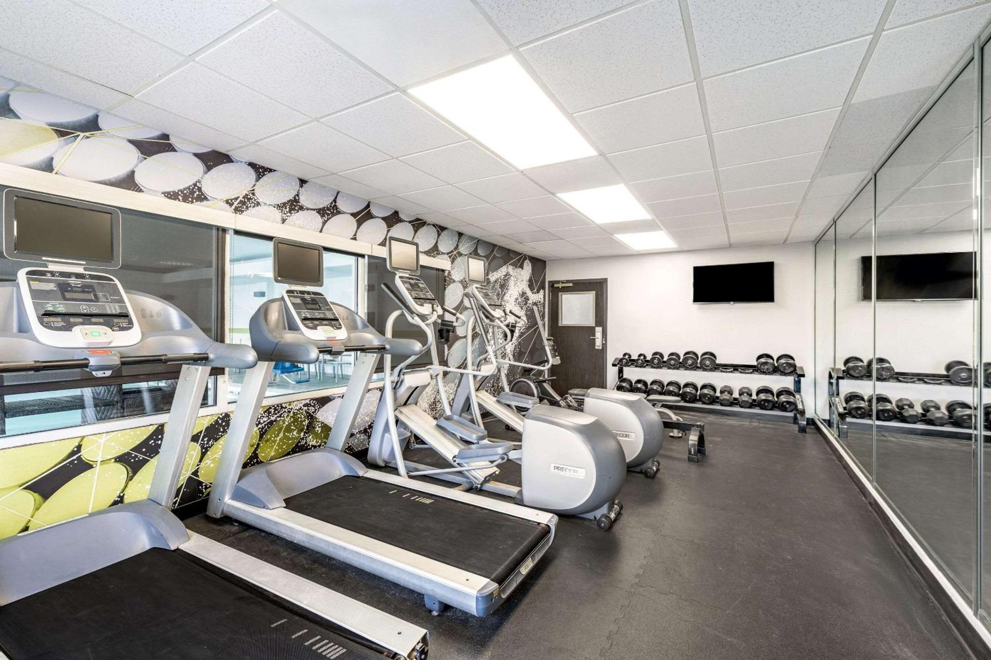Country Inn & Suites By Radisson, Lsu - Medical Corridor Baton Rouge Kültér fotó